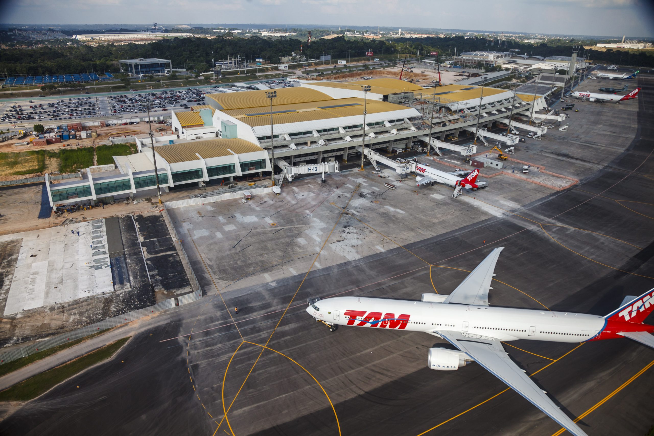 Fronteiras aéreas brasileiras ficaram fechadas por quase 120 dias em razão da pandemia (Foto: Wikimedia)