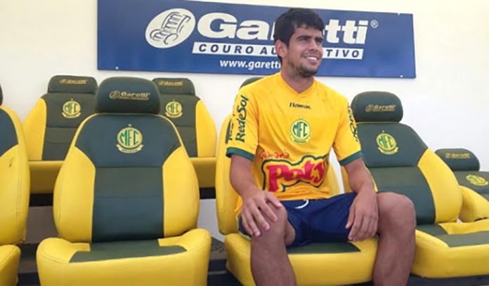 Zé Roberto, com dois gols, ajudou o Mirassol a derrubar o gigante São Paulo em pleno Morumbi (Foto: mirassolfc.com.br)