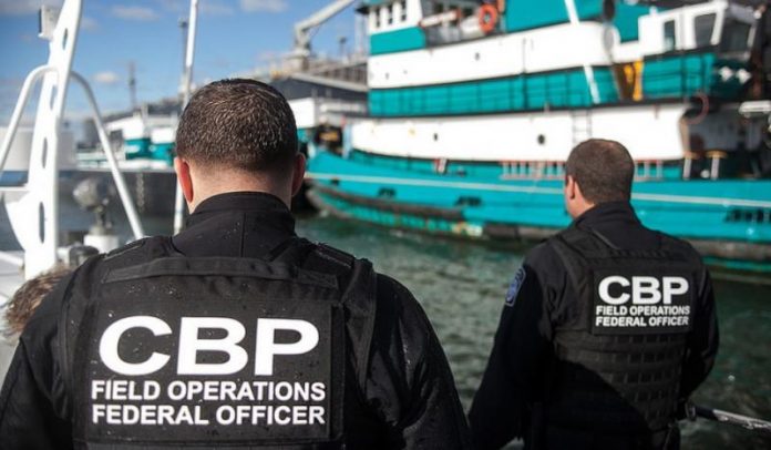 Agente do US. Customs and Border Protection (foto:CBP)