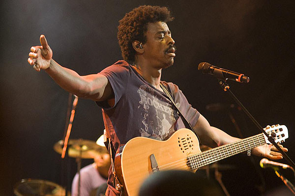 Neste sábado às 3pm, Seu Jorge fará um tributo ao cantor britânico David Bowie (foto:flickr)