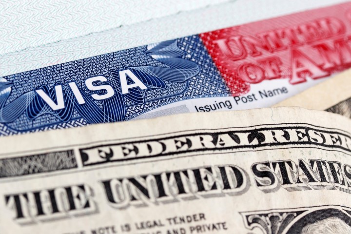 Taxa será paga ao Consulado ou Embaixada dos EUA na hora da emissão do visto (foto: wikimedia)