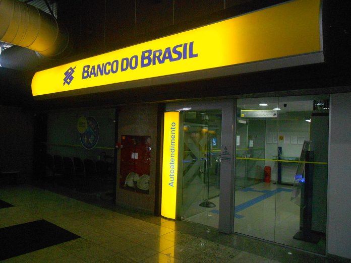 Redução no número de agências e de funcionários será feita no primeiro semestre de 2021 (foto: Wikimedia) Redução no número de agências e de funcionários será feita no primeiro semestre de 2021 (foto: Wikimedia)