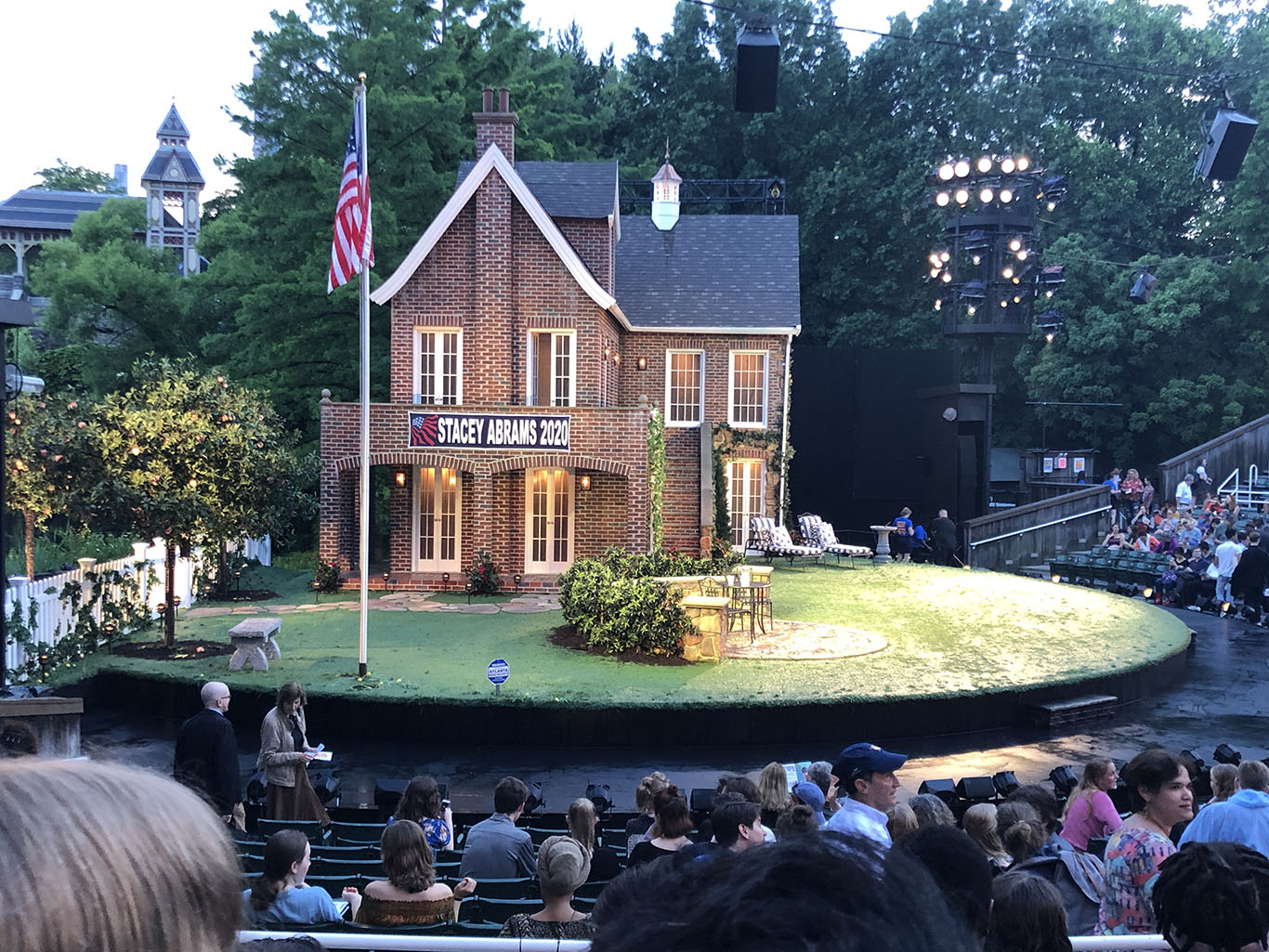 Palco do Delacorte Theater em 2019 antes da apresentação de “Muito Barulho Por Nada” (Foto: Sandra Colicino)