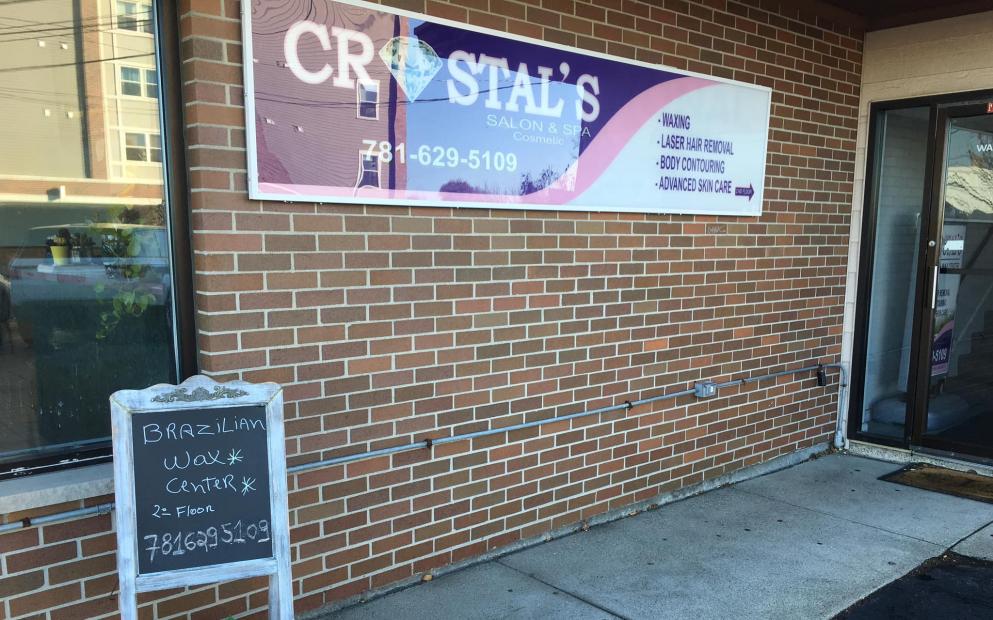 Crystal's Day Spa, funcionava na Washington Av. em Revere, MA (foto:mass.gov)