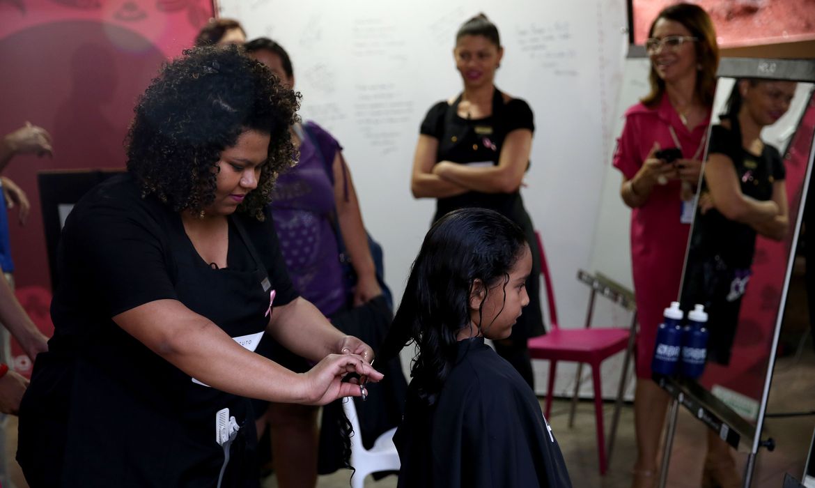 Programa de apoio aos micros e pequenos empresários será permanente (Foto: Wilson Dias/Agência Brasil)