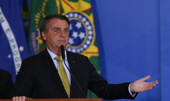 Bolsonaro pretende trabalhar pela abertura e integração do Mercosul (Foto: Fabio Rodrigues Pozzebom/Agência Brasil) Bolsonaro pretende trabalhar pela abertura e integração do Mercosul (Foto: Fabio Rodrigues Pozzebom/Agência Brasil)