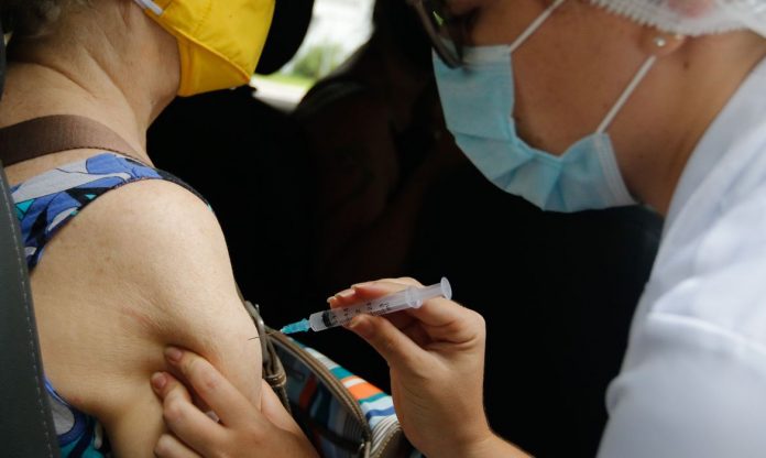 Grupos de risco estão com bons índices de vacinação (Foto: Tânia Rêgo/Agência Brasil)