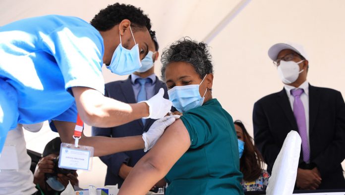 Para se qualificar é preciso ter tomado as duas doses vacina após 22 de junho (foto: Flickr)