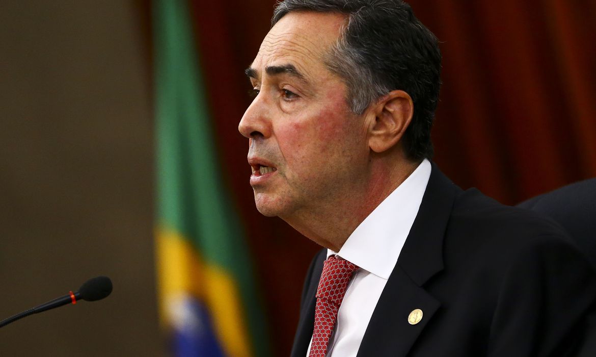 Para Barroso, a contagem em dobro dos votos dados a pessoas negras e mulheres para fins de cálculo da distribuição dos recursos dos fundos partidários e eleitoral é uma “importante ação afirmativa” (Foto: Marcelo Camargo/Agência Brasil)