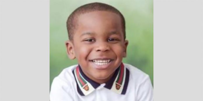 Elijah LaFrance foi atingido por um tiro no dia do seu terceiro aniversário em Miami-Dade (foto: Facebook)