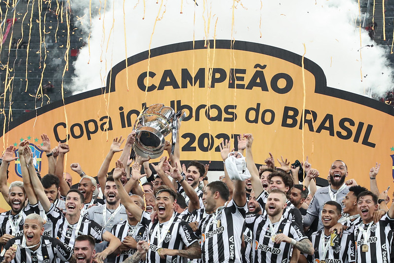 Atlético-MG conquistou em 2021 o Triplete ao vencer o Campeonato Brasileiro, a Copa do Brasil e o Campeonato Mineiro (Foto: site oficial do Atlético-MG)