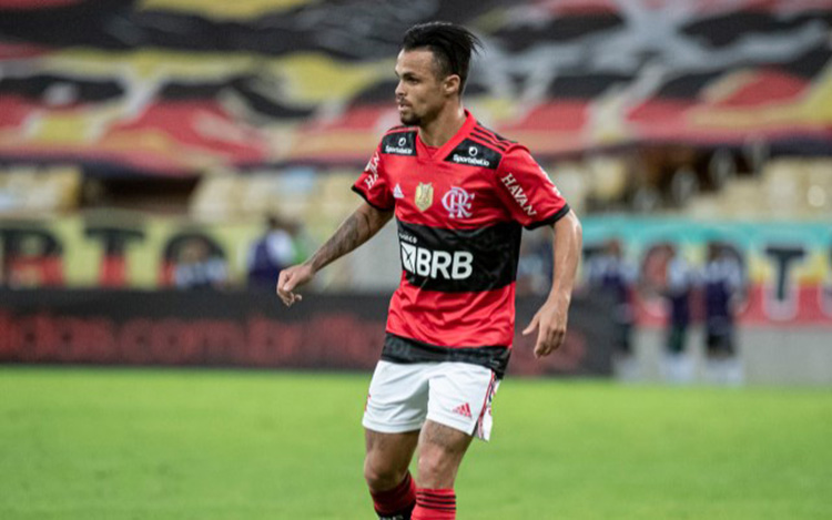 Michael troca o Flamengo pelo Al Hilal e faz contrato milionário (Foto: colunadofla.com)