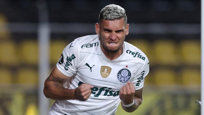 Rafael Navarro marcou seus dois primeiros gols pelo Palmeiras na Venezuela (Foto: Cesar Grecco/Palmeiras)