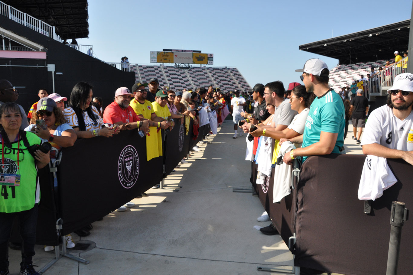 The Beautiful Game, em Orlando, terá craques do Brasil