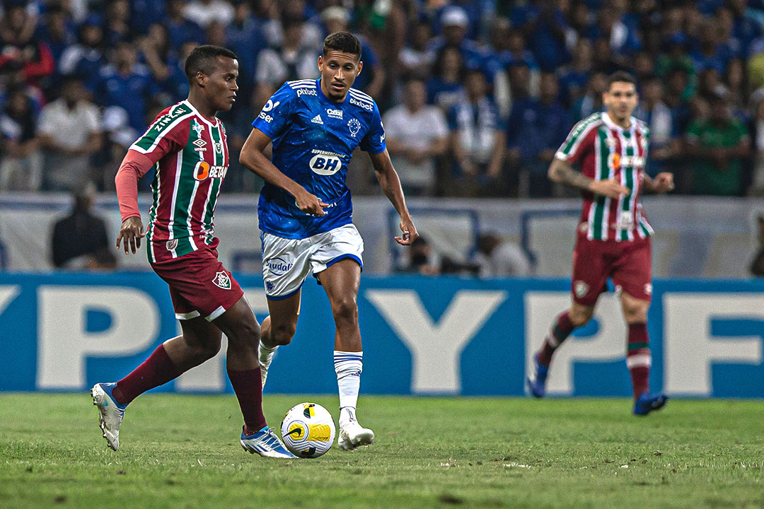 O combiano Arias foi autor do gol que abriu caminho para a goleada do Flu sobre o Cruzeiro (Foto: site oficial do Fluminense)