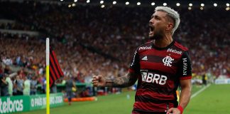 Golaço de Arrascaeta define o placar na vitória do Flamengo sobre o São Paulo (Foto: Gilvan Souza/CRF)