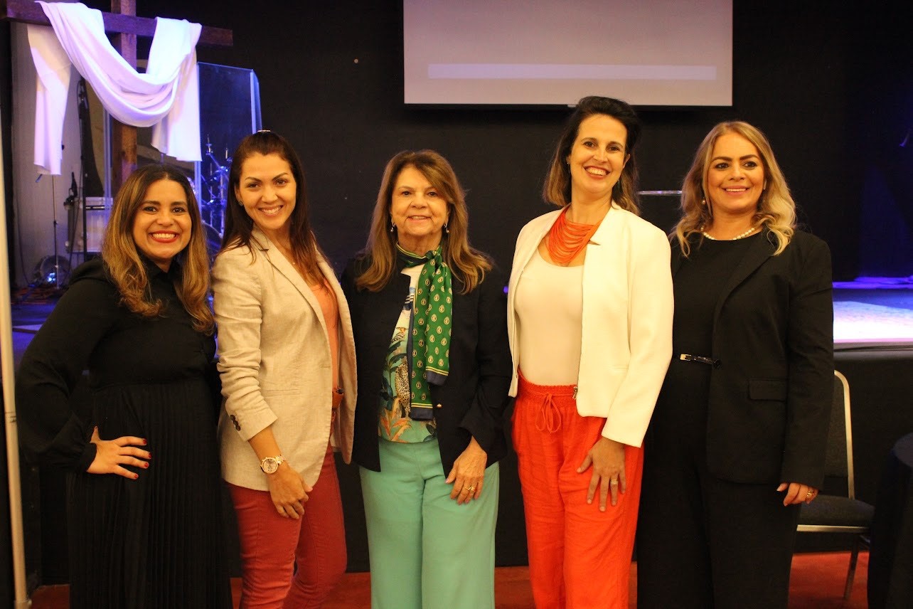 Kelly Fisher, Ane Almeida, Dra Graça Araujo, Claudirene Favarin e Veruska Greff