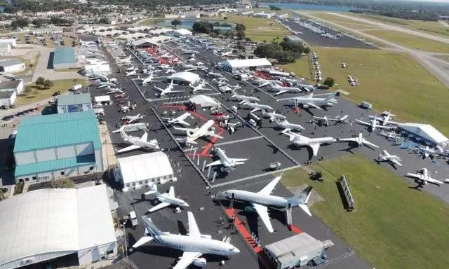 Incidente ocorreu no Aeroporto Executivo de Orlando na semana passada (Foto: simulator.com)