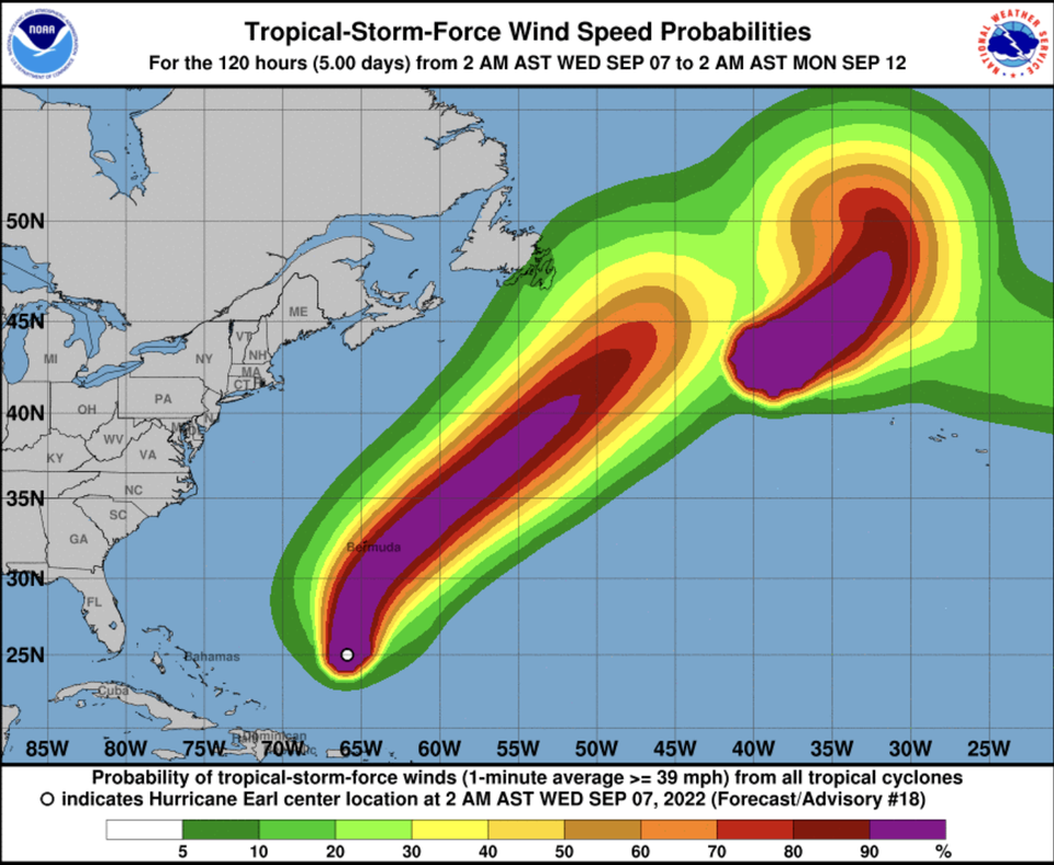 Imagem mostra Earl se transformando em furacão Categoria 3 e ameaçando as ilhas das Bermudas (Imagem: NOAA)