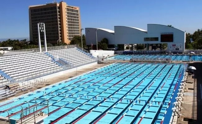A cidade reabriu as piscinas do Aquatic Center, renovado recentemente ao custo de $47 milhões (Foto: parks.fortlauderdale.gov)