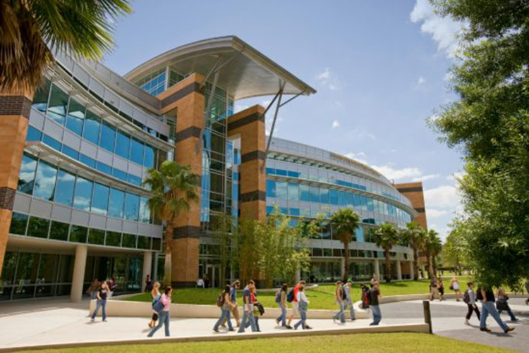 Imagem ilustrativa da University of Central Florida (UCF), uma das universidades participantes do programa (Foto: Divulgação UCF)