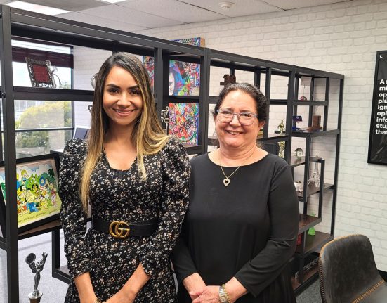 Lorrane Nascimento e Mary Arnaud (Foto: AcheiUSA)