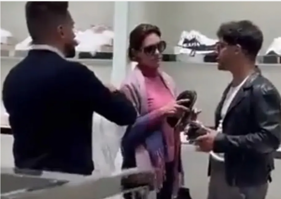 Vista em loja da Prada em Orlando, Michelle Bolsonaro é criticada e  responde:
