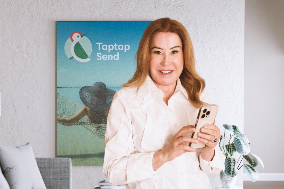 Zilu Camargo estrela a campanha de lançamento da Taptap Send nos EUA (Foto: Divulgação)