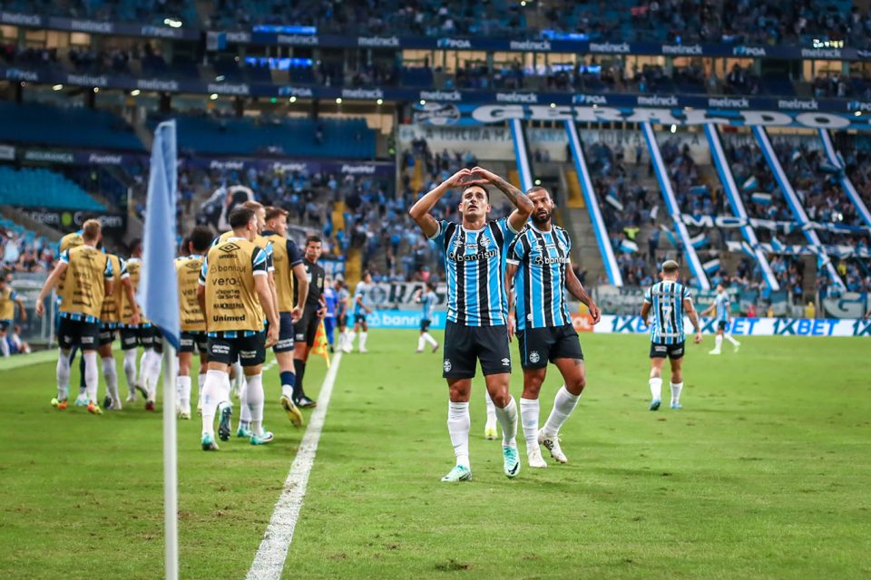 Franco Cristaldo fez o primeiro gol do Tricolor sobre o Athletico-PR (Foto: Lucas Uebel/Grêmio FBPA)