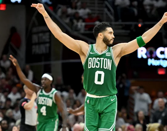 Jayson Tatum é o craque do Boston Celtics, time favorito a vencer a Conferência Leste e conquistar o título da NBA (Foto: NBA)