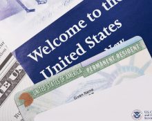 Vítimas dizem que empresa transmitia confiança, fazia promessas de regularização imigratória e realizava cobranças sucessivas ao longo do processo (Foto: USCIS)