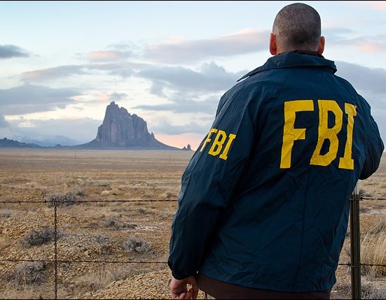 Agentes federais de diversas áreas foram realocados, desviando recursos de áreas como o combate ao terrorismo, ao tráfico de drogas e aos crimes financeiros (Foto: FBI)