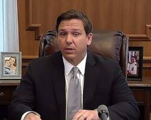 DeSantis não é o único governante a defender medidas mais agressivas durante os protestos. O governador do Texas, Greg Abbott, convocou a Guarda Nacional para controlar as manifestações no estado (foto: Wikimedia)