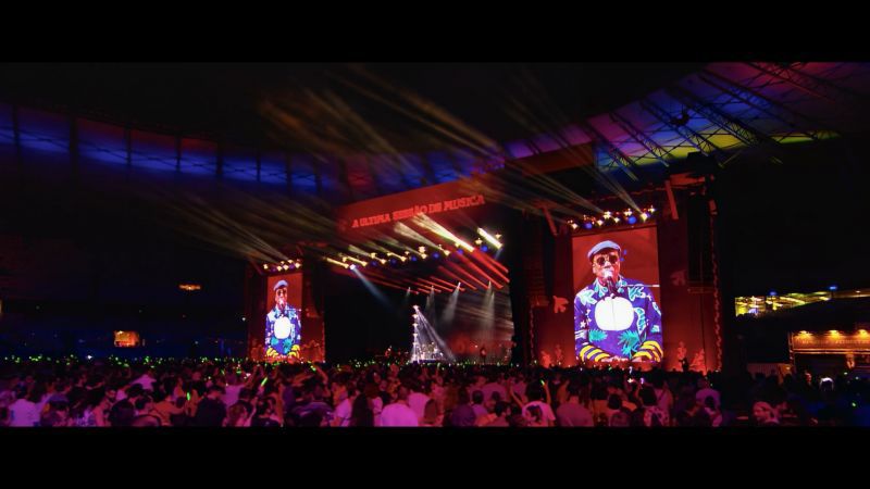 O filme “Milton Bituca Nascimento” traz imagens de bastidores, performances ao vivo e depoimentos de mais de 40 artistas e personalidades, incluindo Caetano Veloso, Gilberto Gil, Chico Buarque, Djavan e Quincy Jones, dentre outros (Foto: Divulgação)