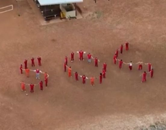 Os 35 presos temem a deportação para o presidio de segurança máxima de El Salvador (Reprodução TV)