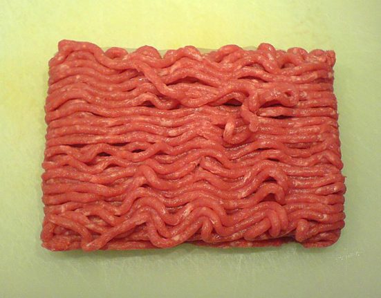 A carne moída foi produzida entre os dias 22 e 23 de maio de 2025 e distribuída para lojas Whole Foods em diversos estados, incluindo Connecticut, Geórgia, Illinois e Maryland (Foto: Wikimedia Commons)