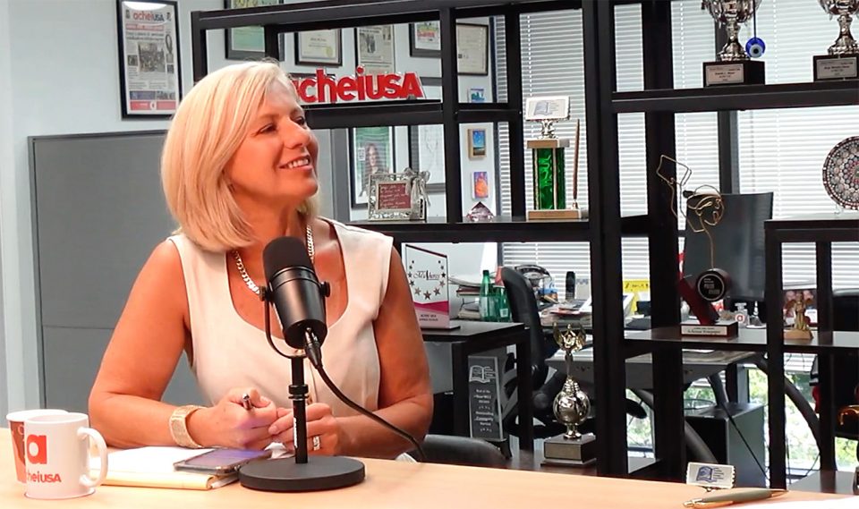 Floriana Martinez fala sobre a importância de preservar a cultura brasileira para os filhos nascidos nos Estados Unidos (Foto: AcheiUSA)