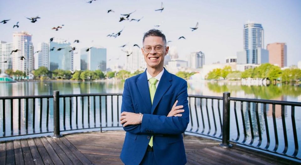 Se eleito, o brasileiro será o primeiro jovem que chegou aos EUA sem documentação a representar o Distrito 42