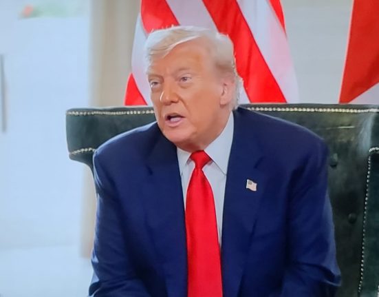 Países europeus já manifestaram preocupação com os efeitos das novas tarifas impostas por Trump e não descartam medidas retaliatórias