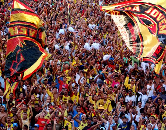 O Sport, que tem a maior torcida entre os clubes do Nordeste, é o lanterna do Brasileirão desde a 3ª rodada (Foto: Fernanda Mafra/Wikimedia)