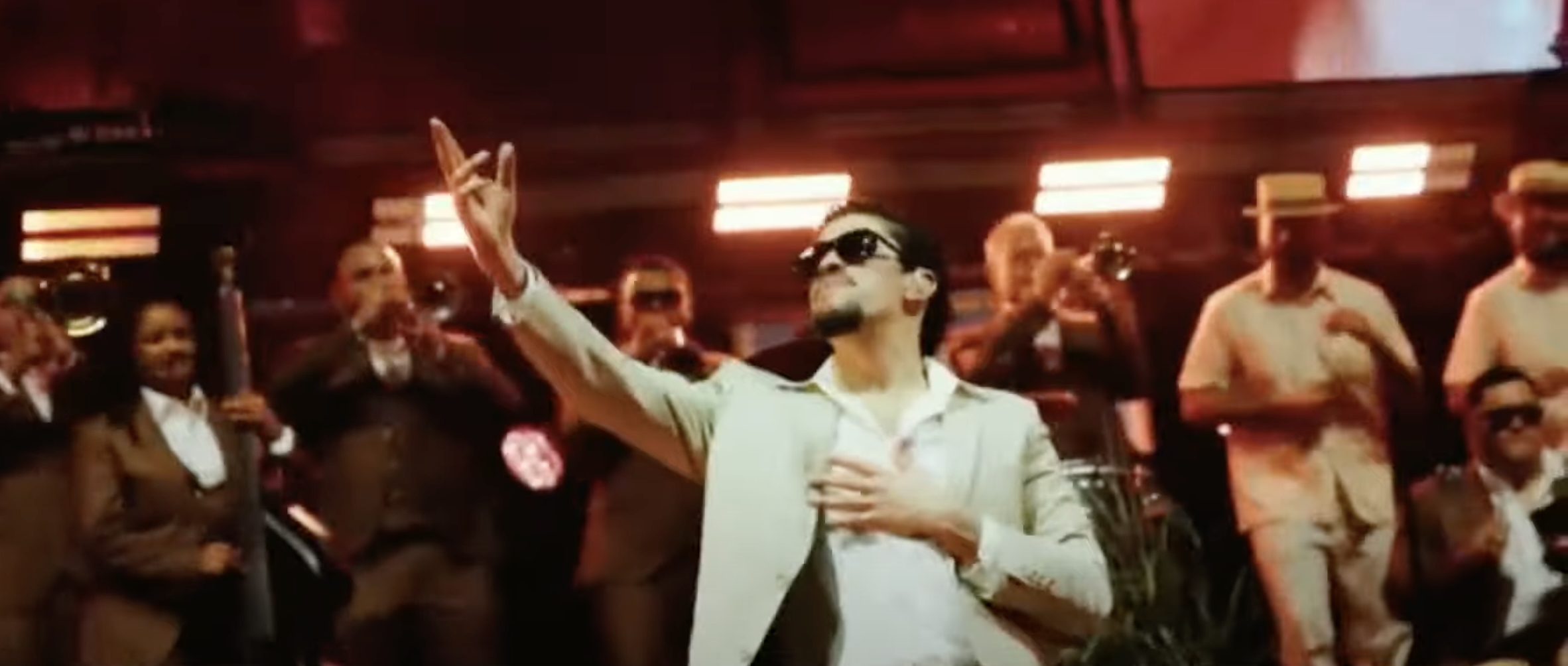Bad Bunny e o Super Bowl 2026: rumores sobre o ICE repercutem nas redes sociais