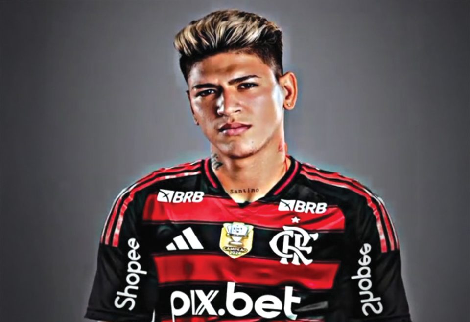 Carrascal foi o nome da partida e marcou o gol da vitória (Foto: Flamengo)