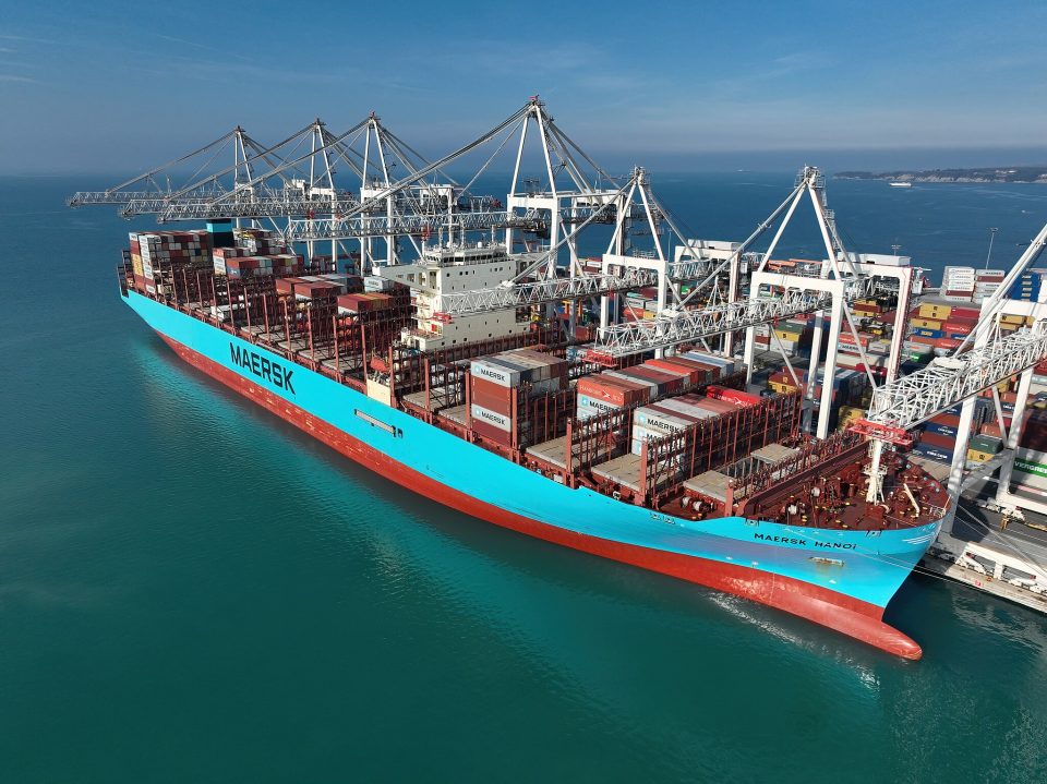 Enquanto o debate avança no Congresso, exportadores brasileiros acompanham um processo legislativo que ainda permanece altamente imprevisível (Foto: Petar Milošević/Wikimedia)