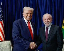 A aproximação retórica de Trump com líderes de países emergentes pode ser interpretada como uma tentativa de reconfigurar alianças e ampliar a margem de manobra diplomática dos Estados Unidos (Ricardo Stuckert/Presidência da República)