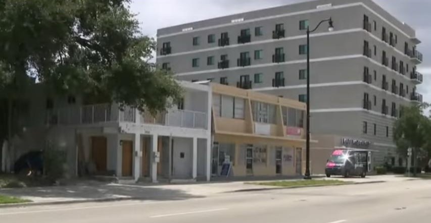 As proprietárias são mencionadas em múltiplos relatórios como responsáveis pela administração do local onde ocorreram os procedimentos não autorizados (Foto: Reprodução TV)