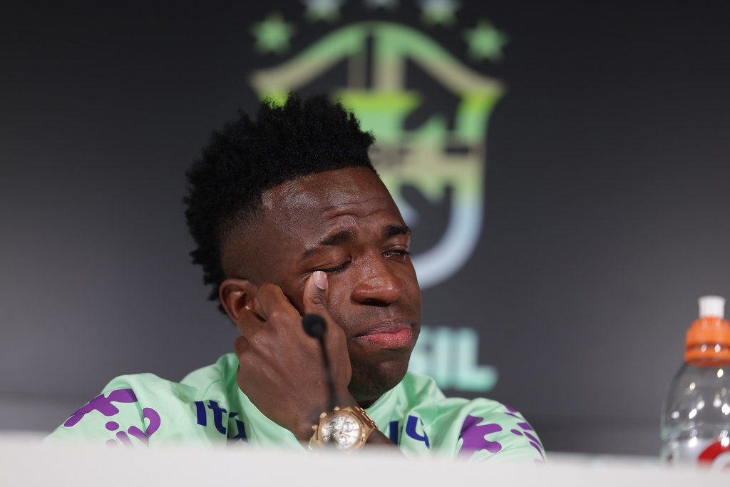 Vini Jr. enfrenta turbulências na carreira