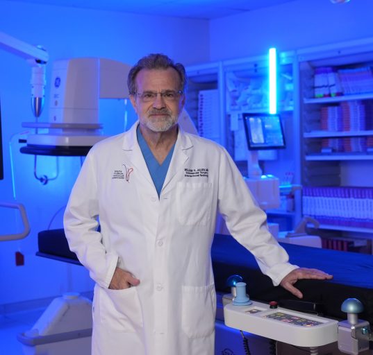 Dr. Willian Julien é radiologista intervencional com mais de 30 anos de experiência (Foto: Divulgação)