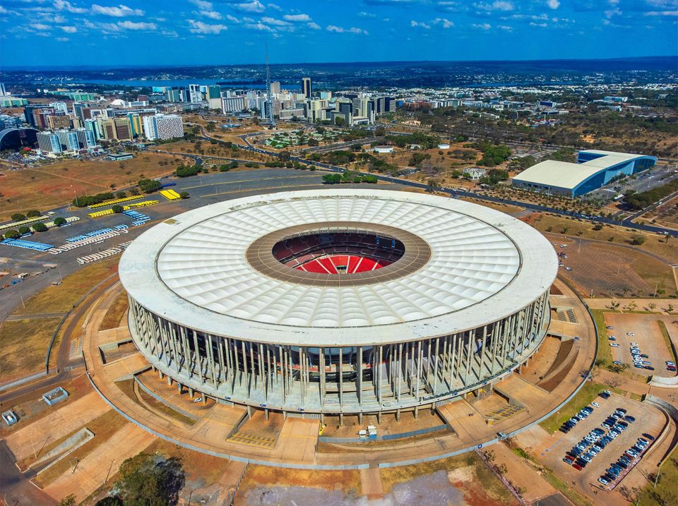 O Estádio Mané Garrincha, no Plano Piloto da capital federal, estará lotado na final da Supercopa (Foto: Bruno Leão/Banco de Imagens SEL-DF)