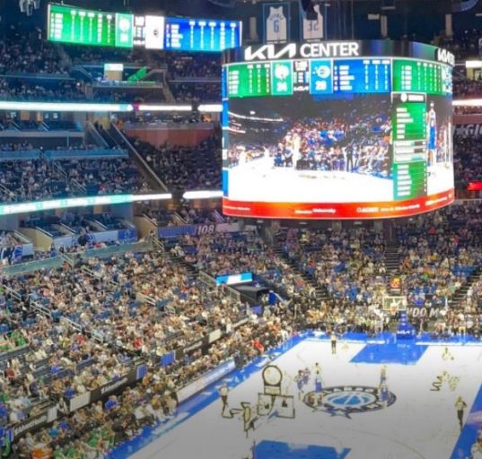 O jogo integra o calendário oficial da temporada da NBA e proporciona um ponto de encontro entre esporte e identidade cultural (Foto: Reprodução redes sociais)