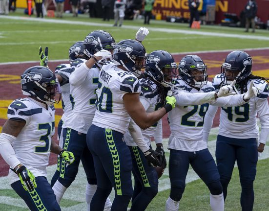 O Seattle Seahawks, campeões em 2014, tentam retornar ao Superbowl com a melhor defesa da NFL (Foto: Wikimedia)